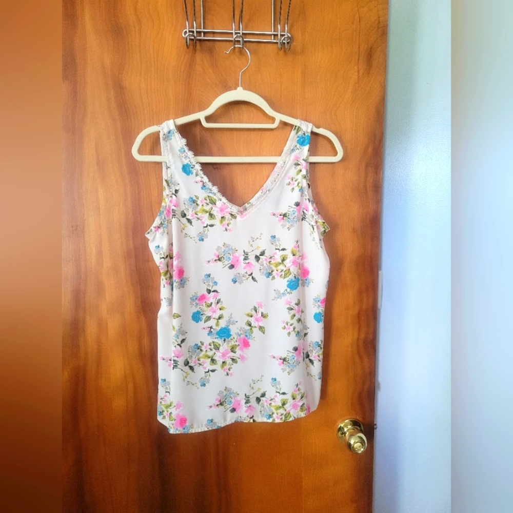 Vylette Tank Top Blouse💙🩷